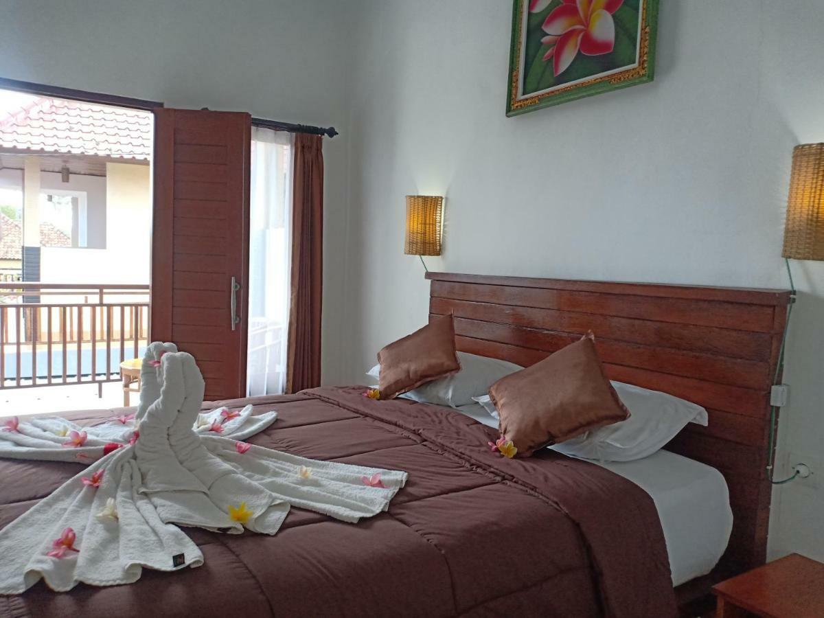 Dwiki Putra Home Stay Lembongan Exterior foto